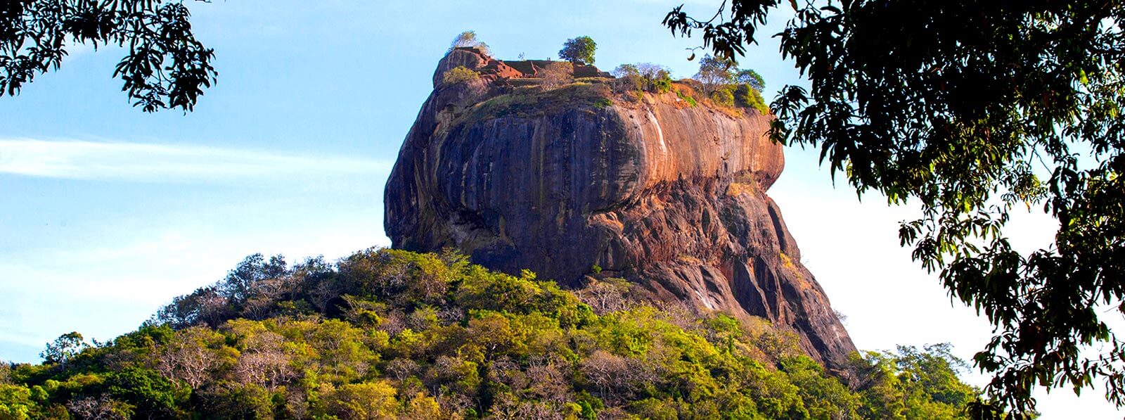About Colombo Fort Hotel