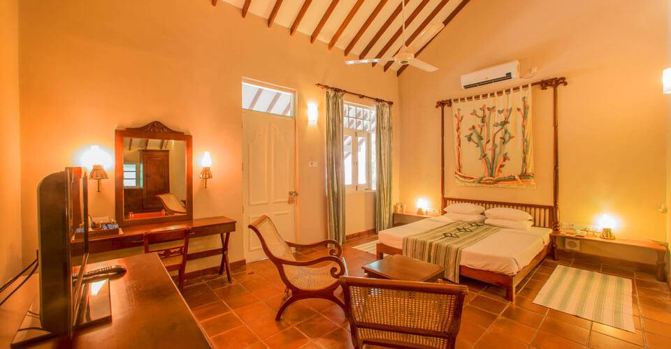 Deluxe rooms at Sigiriya Village Hotel