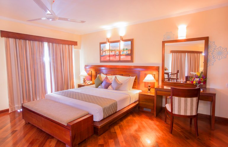 The Palms Hotel in Beruwala, Sri Lanka offers two Seaview Suite Rooms
